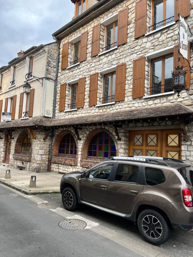 Sur Le Loing Hotell Moret-sur-Loing Exteriör bild