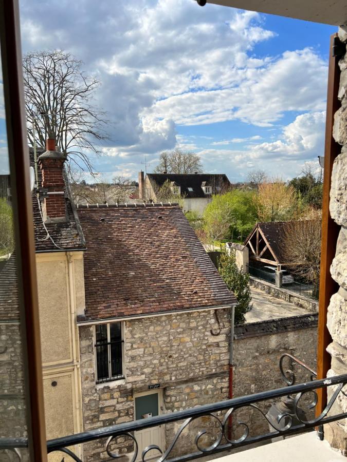 Sur Le Loing Hotell Moret-sur-Loing Exteriör bild